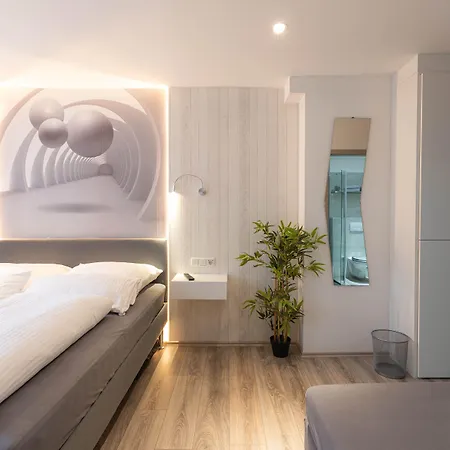 Messe-hotelzimmer-appartements 4* Леверкузен