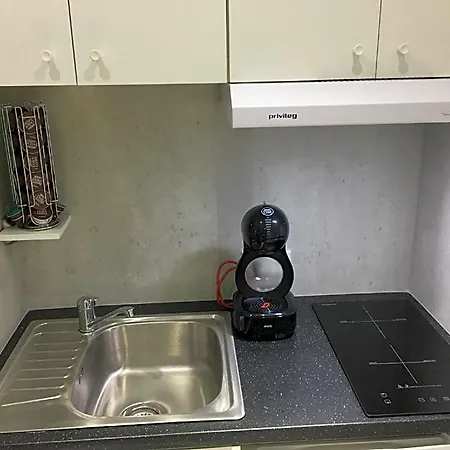 Отель Messe-hotelzimmer-appartements 4*