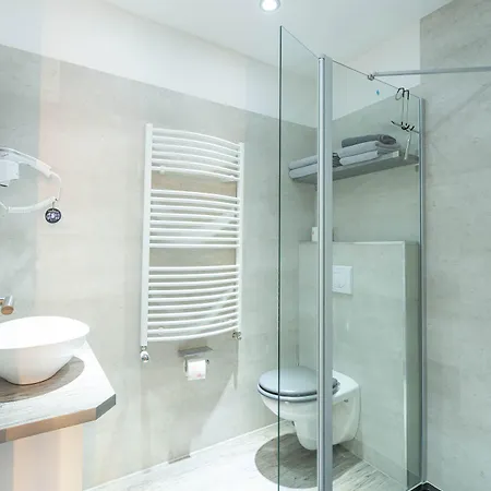 Messe-hotelzimmer-appartements 4*