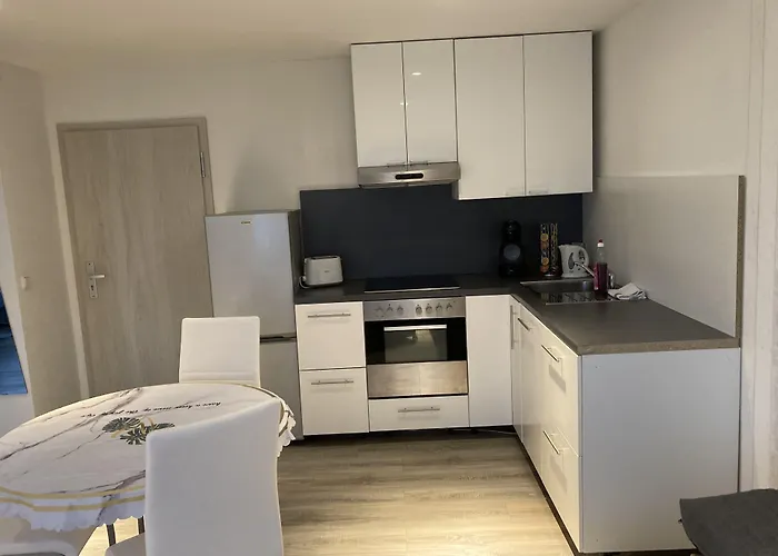 酒店 Messe-hotelzimmer-appartements 4*