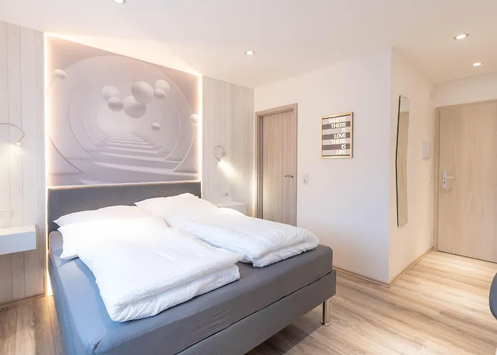 Messe-hotelzimmer-appartements 酒店 勒沃库森