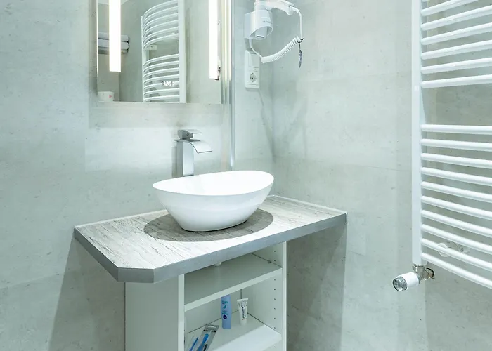 Messe-hotelzimmer-appartements 酒店 勒沃库森